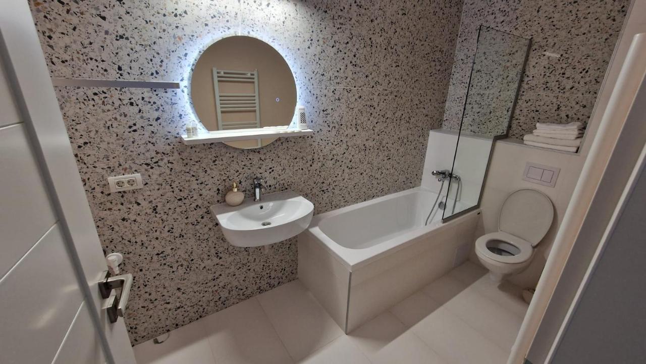 West Homes 34 Oradea Exterior foto