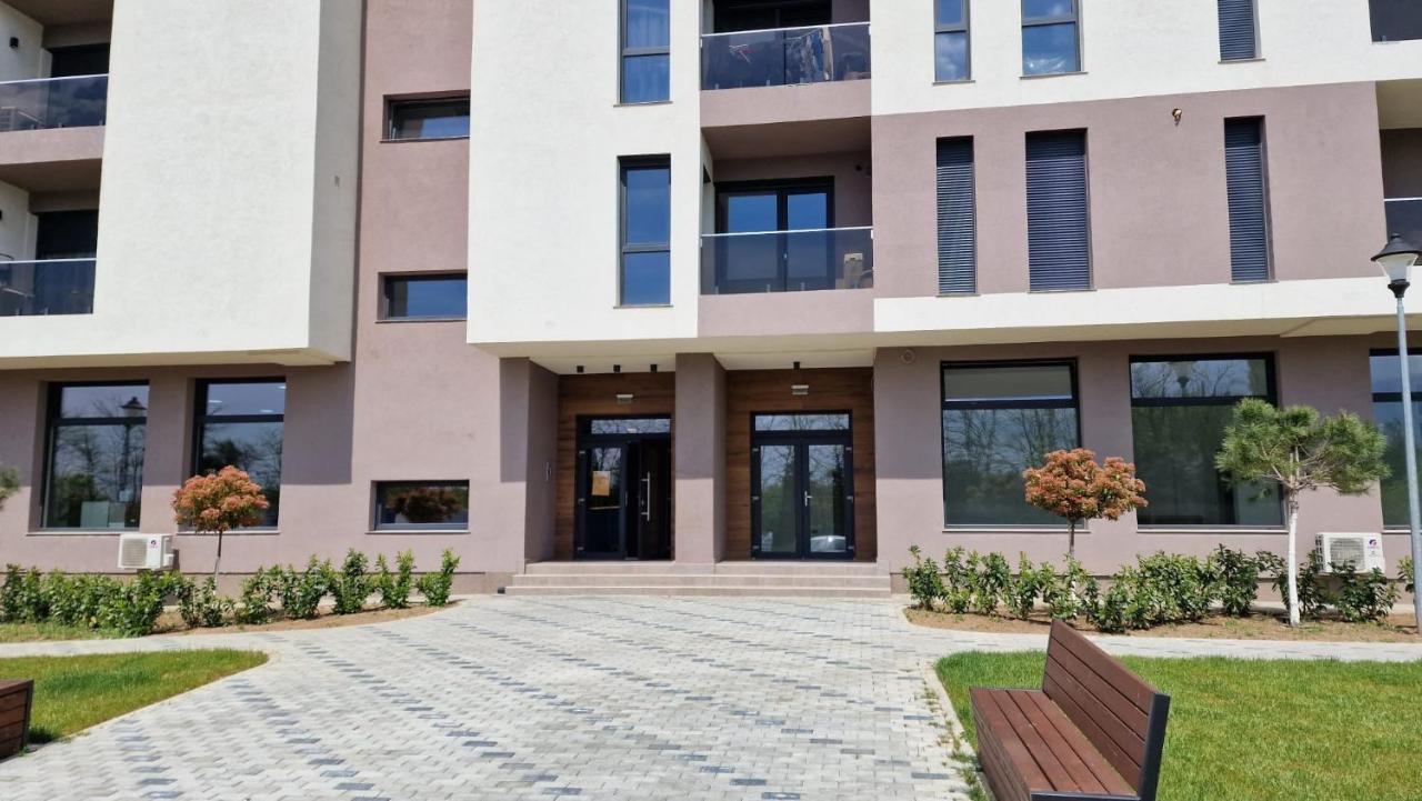 West Homes 34 Oradea Exterior foto